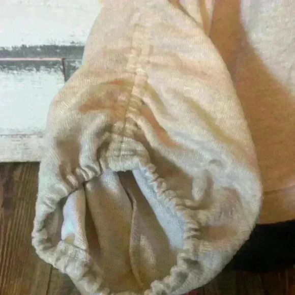 Women’s Vera Wang sweater size XXL - Picture 2 of 2